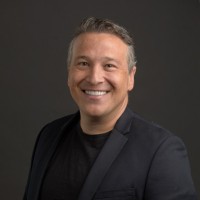 Farmasi Employee Marcel Szajubok's profile photo