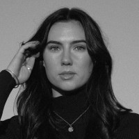 Bluemercury Employee Mary Everett's profile photo