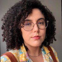 Natália Fenelon Email