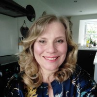 NEW PATHWAYS FAMILY FRIENDLY THERAPEUTIC CENTRE OF EXCELLENCE Employee Leigh Martin's profile photo