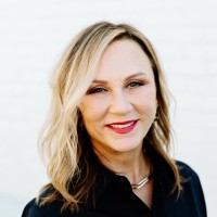 Carter Bank Employee Tami Buttrey's profile photo