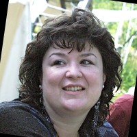 Petra Jost Email