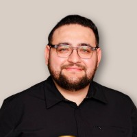 Eduardo Hernández Email