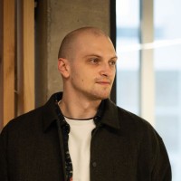 Ian M Email