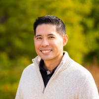 Loma Linda University Faculty Medical Group (LLUFMG) Employee Laren Tan's profile photo