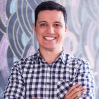 Custom Editora Employee Nicholas Ivanski's profile photo