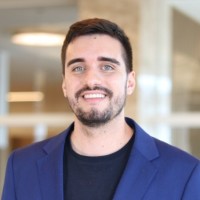 Vitor Severo de Carvalho Email