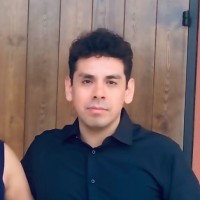 Martín Vélez Email & Phone Number