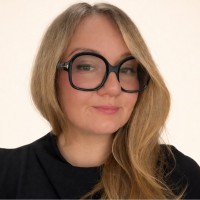 RoC Skincare Employee Zuzanna Wozniak's profile photo