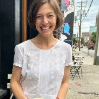 AUTHORS Employee Raquelle Bostow's profile photo