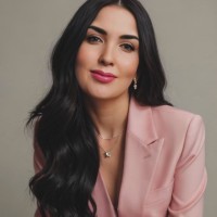 Juliana Góes Email