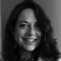 Lesley Stuart Email & Phone Number