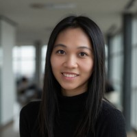 Chi le Email & Phone Number