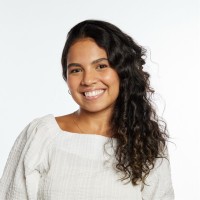 Beatriz Cavalcanti Email