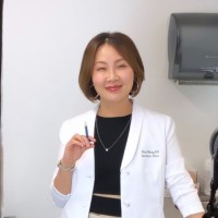 Clarion Medical Technologies Employee Dina Wang's profile photo