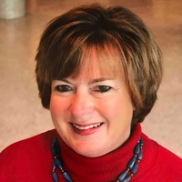 Holy Cross High School - Louisville, KY Employee Beth Klem's profile photo