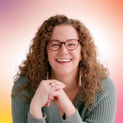 Angela Riggs Email & Phone Number