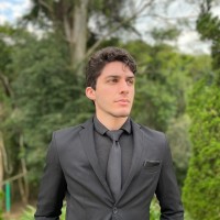 Alongside Employee Luiz Eduardo de Oliveira Martins Leal's profile photo