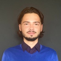 Roman Stratiichuk Email