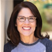 NOTES TO SELF, LLC Employee Laura Schmidt's profile photo