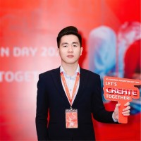 Thành-Đạt Lê Email