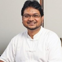 Verité Research Employee Nishan de Mel's profile photo