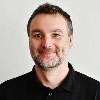 Petr Vopelák Email