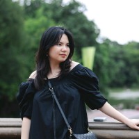 Venus Truong Email