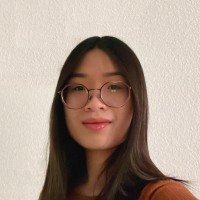 Hannah van Email