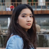 Arts Help Employee Rania Reihanah's profile photo
