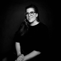 Motive: A Project WorldWide Agency Employee Holly Schnicke's profile photo