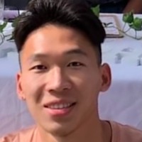 万邑通信息科技有限公司 Employee Elroy He's profile photo