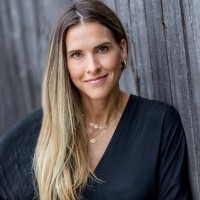 Amelia Raun Email & Phone Number