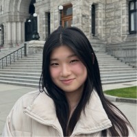 Elyse Lian Email
