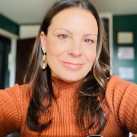 Danielle Davis Email & Phone Number