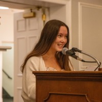 #HALFTHESTORY Employee Lydia Navitsky's profile photo