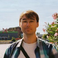 Niklas Manikowsky Email