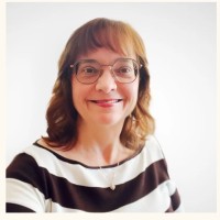 Yolanda Postma Email