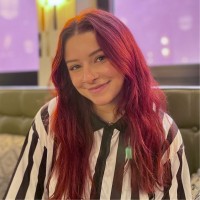 Intripid Employee Mélissa Neyret's profile photo