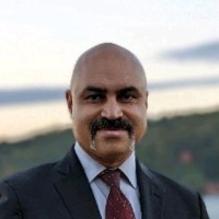 Amgen Employee Omid Ghasemi's profile photo