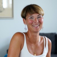 Anuschka Weiser Email