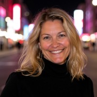 Tracy Baxter Email & Phone Number
