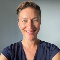 Elske Bernt Email