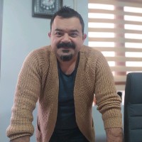 İsa Çelik Email