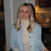 Anna Rowe Email & Phone Number