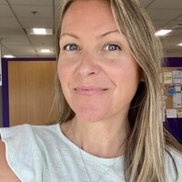 UW Professional & Continuing Education Employee Bronwyn Wright's profile photo