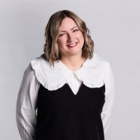 Meanwhile Employee Lucy Dawson's profile photo
