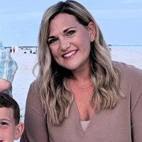 Jayne Mayer Email & Phone Number