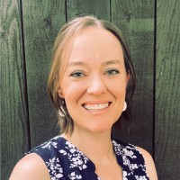 Elizabeth Robertson Email & Phone Number