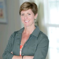 E-Cloth Inc. Employee Kelly Sinclair's profile photo